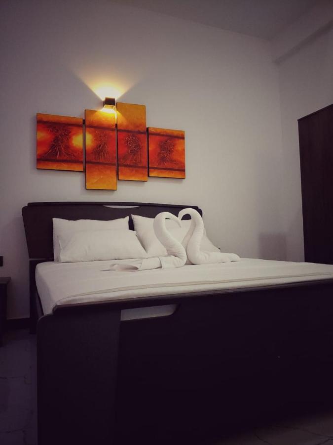 Aurum Boutique Hotel Negombo Exterior foto